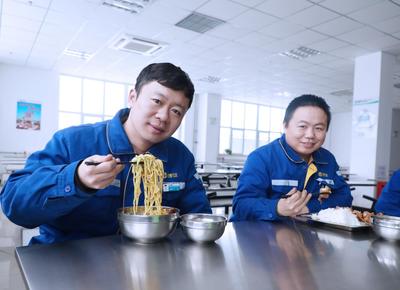 叩开职工幸福生活&ldquo;门&rdquo;